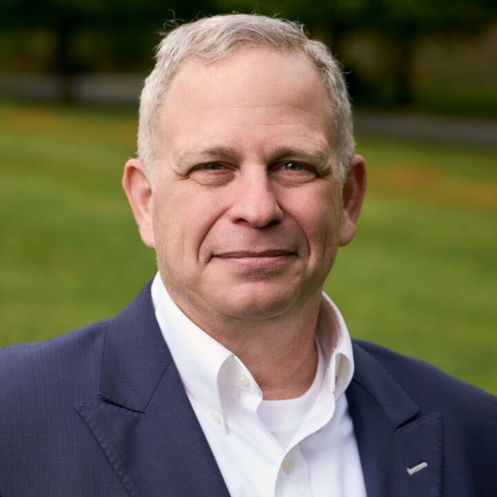 Dr. Pablo Breuer